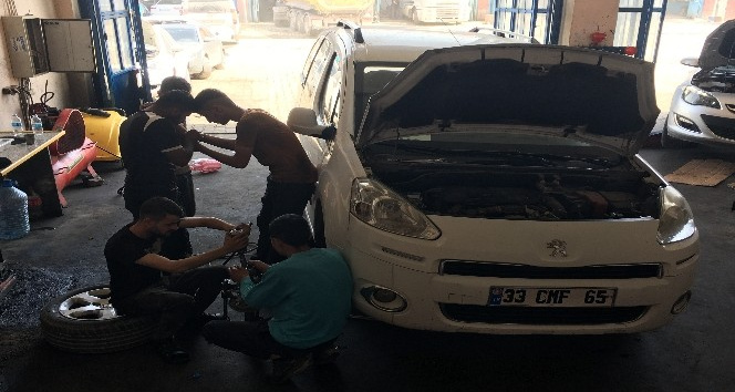 Oto sanayilerde yasak öncesi büyük yoğunluk