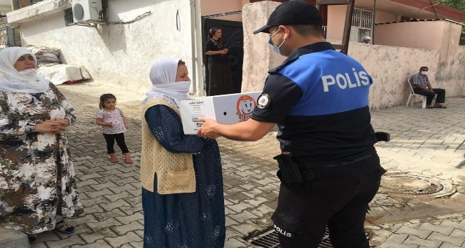 Cizre polisinin Ramazan yardımları devam ediyor