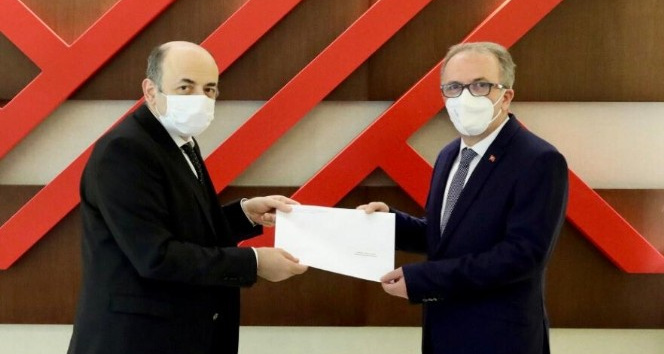 Bartın Üniversitesi Rektörü Prof. Dr. Orhan Uzun mazbatasını aldı