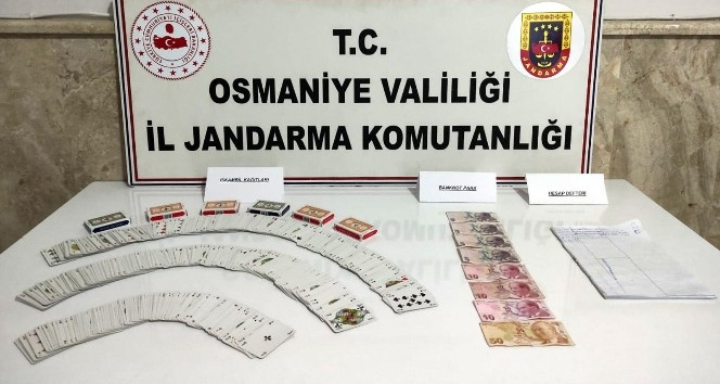 Osmaniye’de kumar oynayan 11 kişiye 38 bin lira ceza