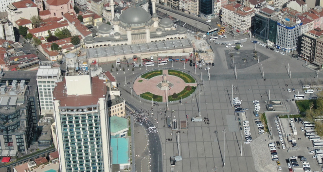 1 Mayıs&#039;ta Taksim Meydanı drone ile görüntülendi