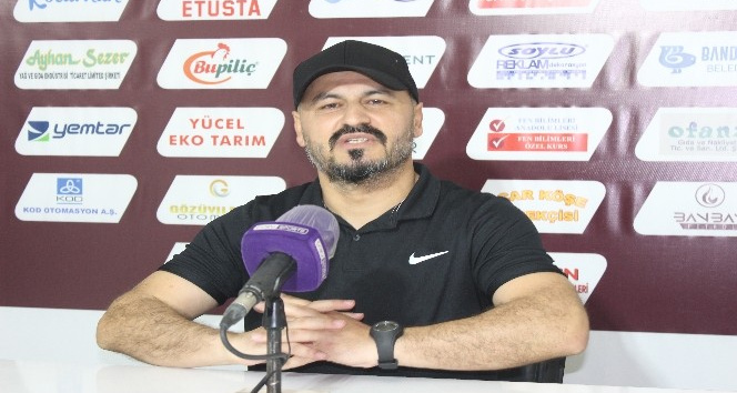 Mustafa İzgi: &quot;Altyapıdan yetişen oyuncularımızla maçı aldık&quot;