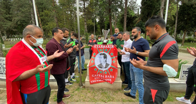 Diyarbekirspor şampiyonluk ve kupayı şehit Okkan’a armağan etti