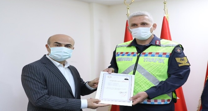 Mardin’de başarılı trafik görevlileri ödüllendirildi