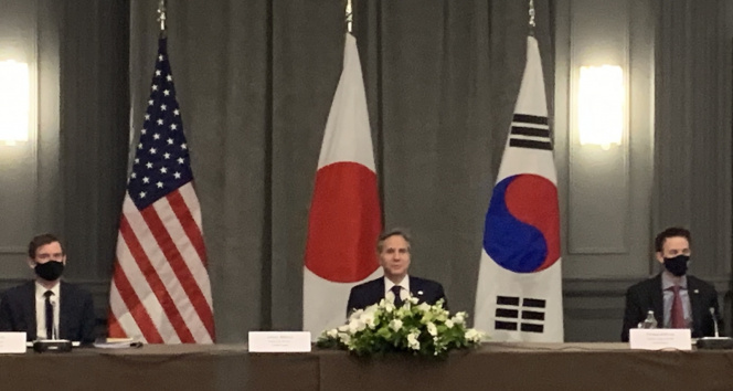 Japonya, ABD ve Güney Kore dışişleri bakanlarından üçlü zirve