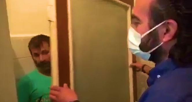 Kumar baskınında ilginç saklanma yöntemi: Odanın köşesine götürdüğü mutfak kapısının arkasında yakalandı