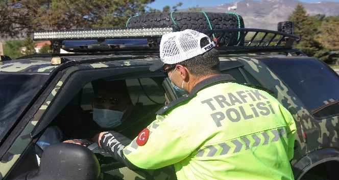 Erzincan’da Karayolu Trafik Haftası etkinlikleri