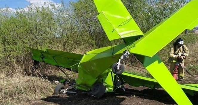 Rusya&#039;da bakım işçisi küçük uçak kaçırdı