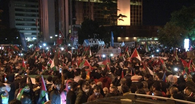 İsrail Konsolosluğu önündeki protestolar devam ediyor