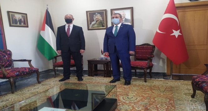 BBP Genel  Başkanı Destici, Filistin Büyükelçiliğini ziyaret etti