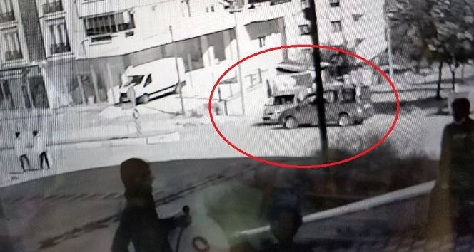 Samsun’da iki kişinin yaralandığı kaza güvenlik kamerasında