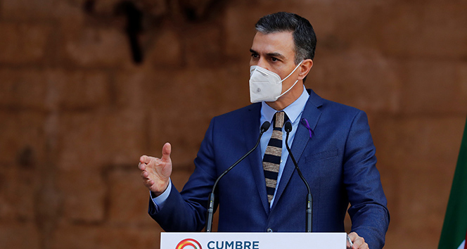 İspanya Başbakanı Sanchez: &#039;Aşılamalar hızlandı, sürü bağışıklığı yolunda ilerliyoruz&#039;