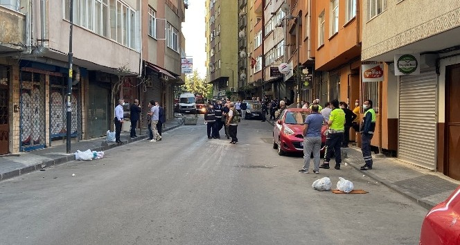 Şişli’de 6 katlı bina çökme tehlikesi nedeniyle boşaltıldı