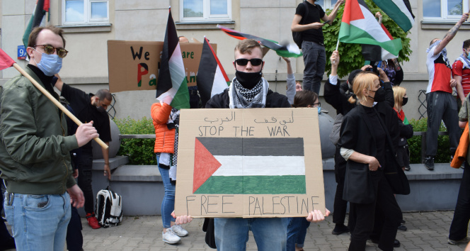Polonya’da Filistin&#039;e destek gösterisi