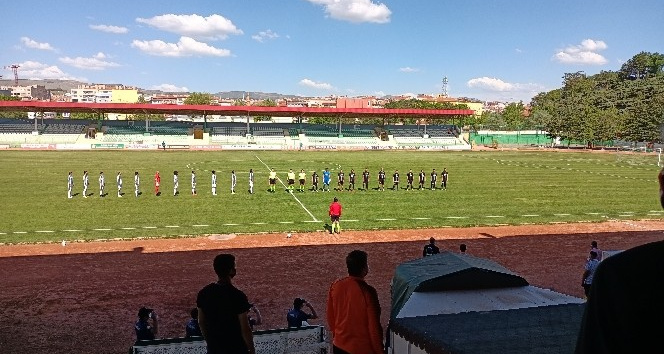 Kırşehir Belediyespor, yarı finale yükseldi