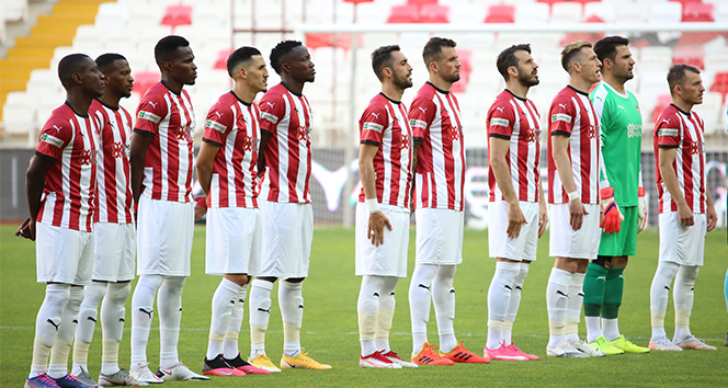 Sivasspor’da 10 futbolcunun sözleşmesi bitiyor!
