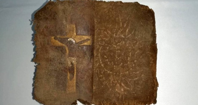 Değeri tam 13 milyon dolar, üzerinde Hz. İsa’nın çarmıha gerilmiş ikonografik resimleri bulunuyor