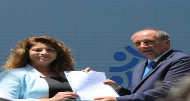 Kırşehir’de Memleket Hareketi İl Başkanı Gülay Baltalık oldu