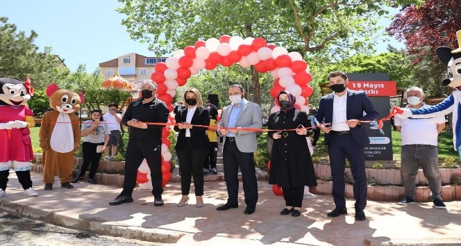 Esentepe Mahallesi’ndeki “19 Mayıs Parkı” hizmete açıldı