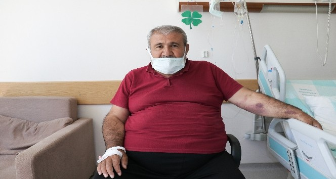 Engelli sandalyesiyle geldiği hastaneden oynayarak çıktı
