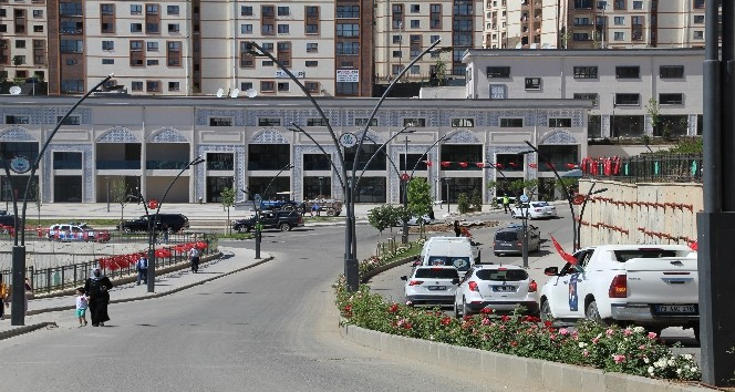 Şırnak’ta konvoylu 19 Mayıs kutlaması