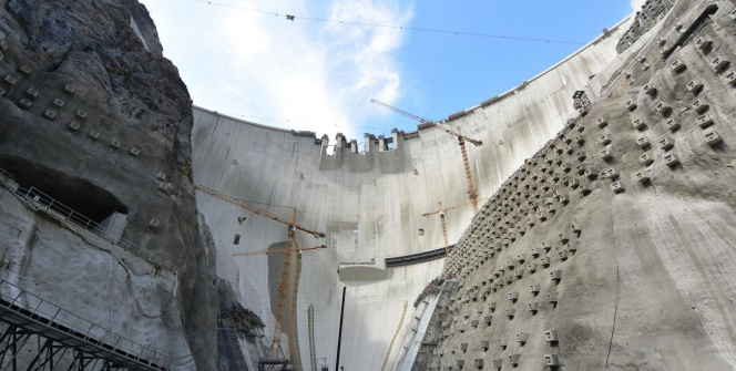 Yusufeli Barajında son beton döküldü