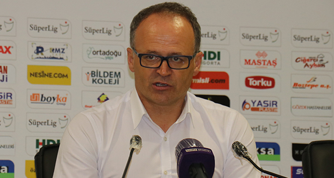Yeni Malatyaspor, İrfan Buz ile 1 yıllık sözleşme imzaladı