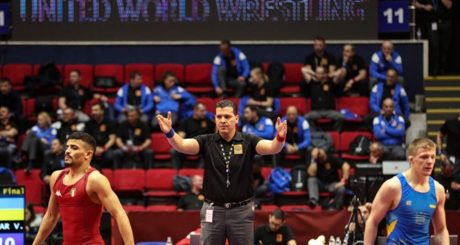 Tokyo'da güreşte görev alacak hakemler açıkladı