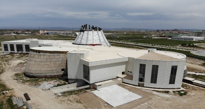 Kybele ana vatanında görücüyü çıkmak için gün sayıyor