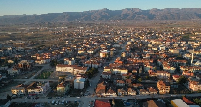 Ödüllü doktorun adı caddeye verildi