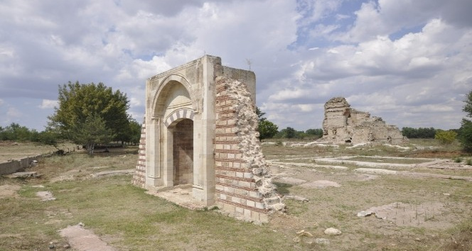 Osmanlı’ya 92 yıl başkentlik yapan Edirne’nin sarayında yeni kazı sezonu başlıyor