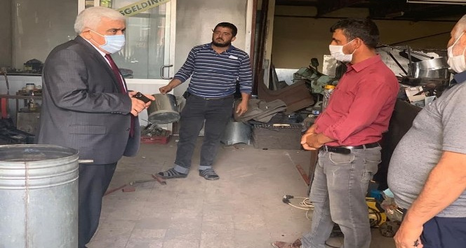 Milletvekili Dülger esnaflar ile bir araya geldi