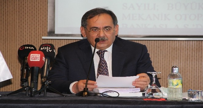 Başkan Demir: "Bir kısım insanlar siyasi arenada ergen çocuk gibi hareket ediyor