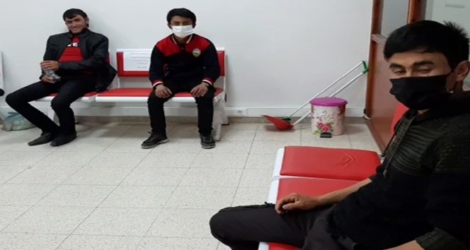 9 Düzensiz göçmen yakalandı, 1 organizatör tutuklandı