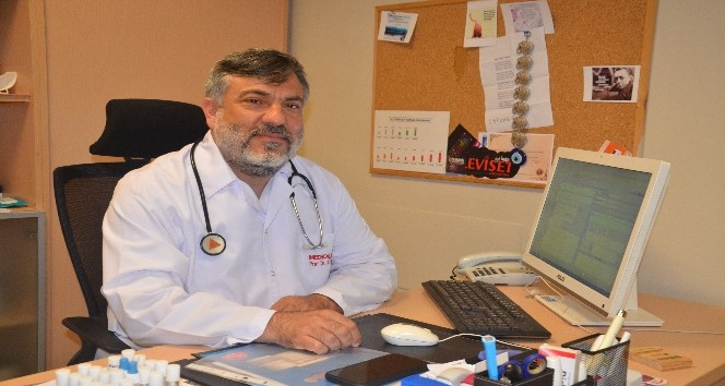 Prof. Dr. Kutlu: "Türkiye’deki katil arılar insanların değil, doğanın katili"