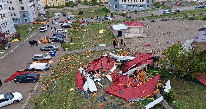 Akdağmadeni Belediyesi fırtınada zarar görenlere nakdi yardım yapıyor