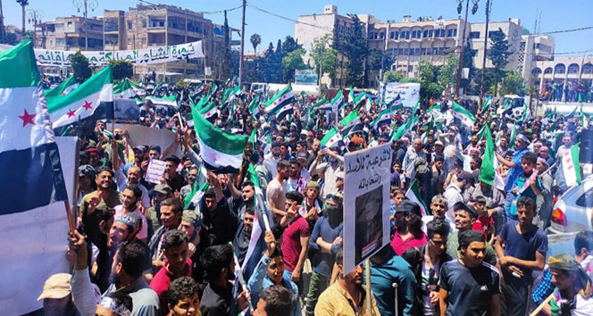 Esad, kimyasal saldırı düzenlediği ifade edilen Duma’da oy kullandı