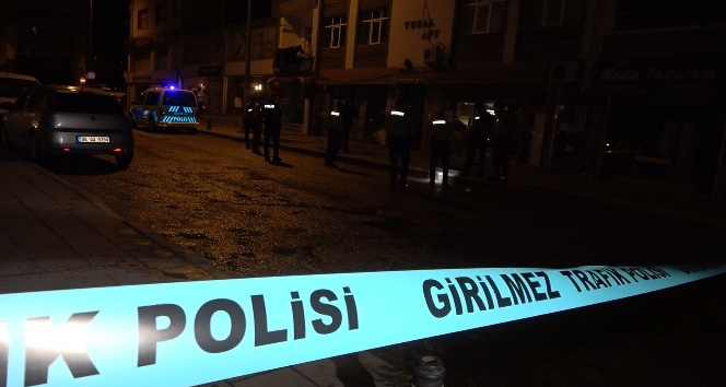 Kırıkkale’de bir kişi ayağından vuruldu, kaçan araçta uyuşturucu ele geçirildi