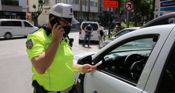 Türkiye genelinde &#039;Huzurlu Sokaklar ve Terör Suçları Uygulaması&#039; yapıldı