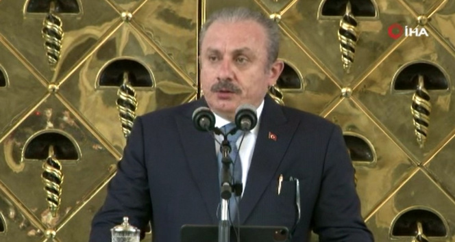 Mecliste '27 Mayıs 1960' fotoğraf sergisi