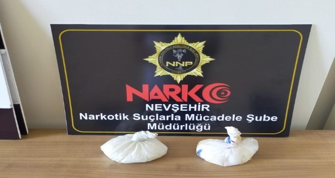 Nevşehir’de uyuşturucu taciri 2 şüpheli tutuklandı