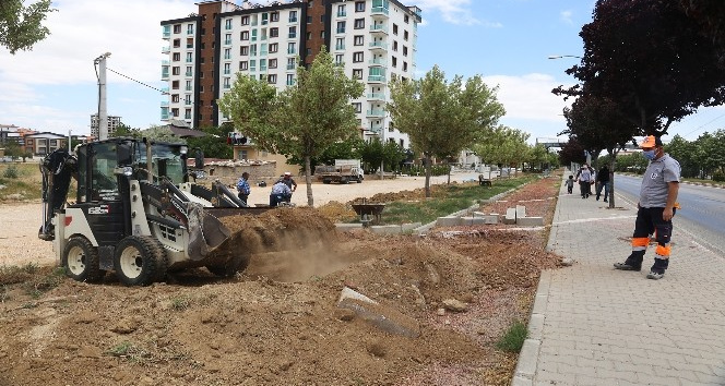 Karaman Belediyesinden asfalt ve çevre düzenlemesi