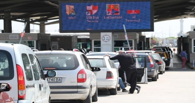 Edirne Valiliği duyurdu: “Sinovac ve Pfizer/Biontech aşı sertifikası bulunanlara PCR ve karantina uygulanmayacak”
