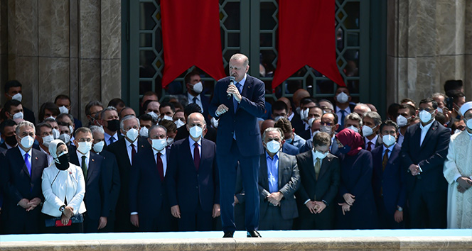 Cumhurbaşkanı Erdoğan'dan Taksim Camii'nde önemli açıklamalar