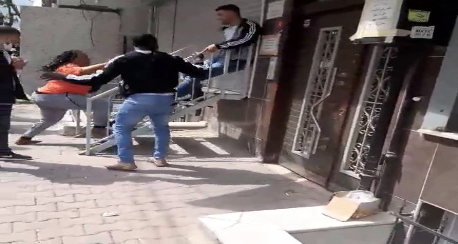 Esenyurt’ta parası çalınan Afrikalılar ile şüpheliler arasında kavga