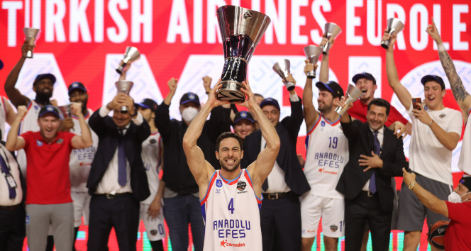 İzmir kulüplerinden Anadolu Efes’e tebrik