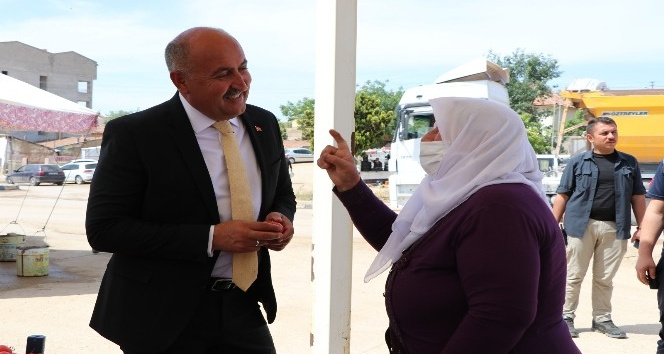 Başkan Türkyılmaz insan odaklı çalışmalarını sürdürüyor