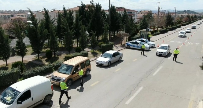 Trafik kurallarını hiçe sayanlara ceza yağdı
