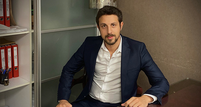 İş Adamı Ege Kayıkçı influencer’lara ateş püskürdü