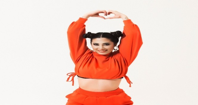 Azra Yünlü “Biliyorum” adlı single çalışması ile digital dünyanın yeni starı olma yolunda hızla ilerliyor